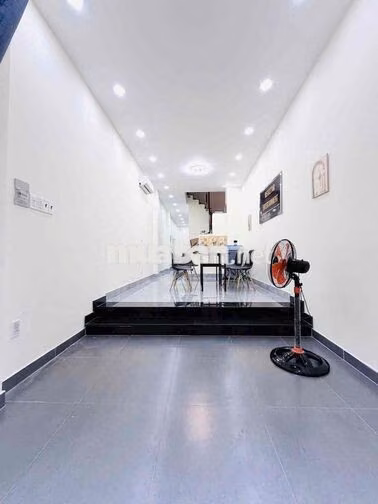 NHÀ HẺM Ô TÔ, 4 TẦNG, SÁT MẶT TIỀN DƯƠNG BÁ TRẠC P1