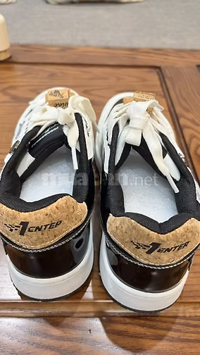 Giày thể thao Nam, size 42, đã sử dụng, 99,9%