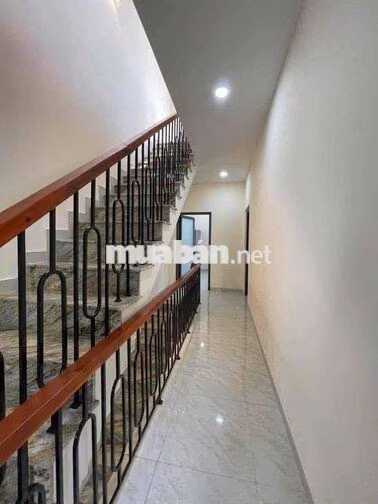 CHO THUÊ NHÀ NGUYÊN CĂN FULL NỘI THẤT GẦN THÀNH PHỐ MỚI