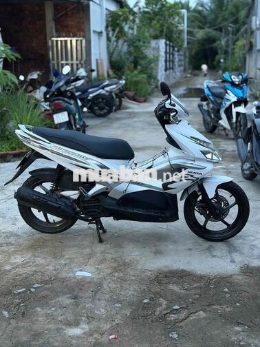 Honda ab Fi 2010 biển 83 ngây chủ máy êm ru fun ch
