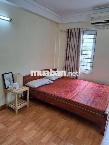 có phòng trọ độc thân cho thuê khu vực gần hồ tây