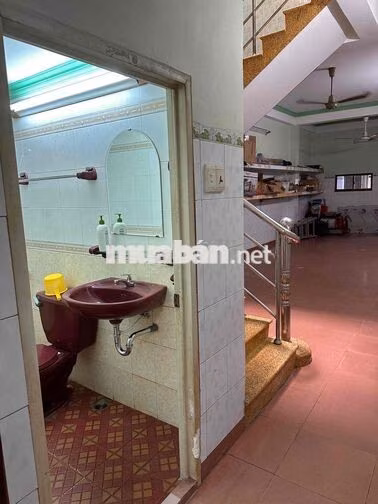 Cho thuê nhà nguyên căn quận 11 76m2 20tr chính chủ