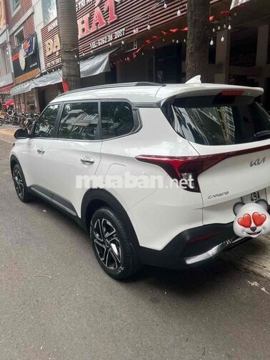 Kia Carens Luxury 2023 Trắng 7 chỗ