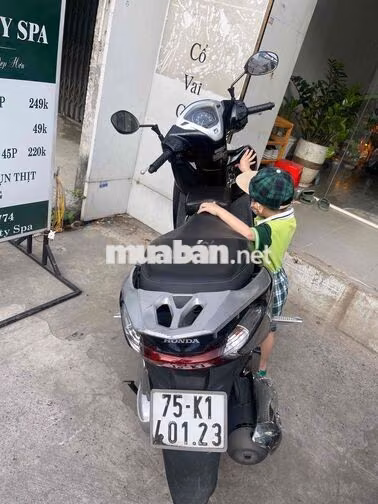 Honda Lead Đen