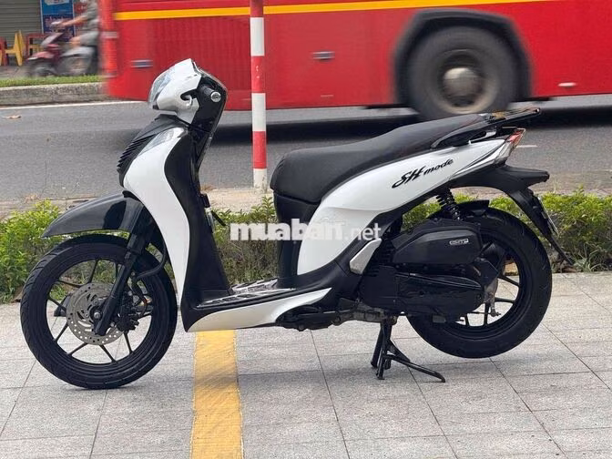 Honda SH Mode 2018 Trắng đen
