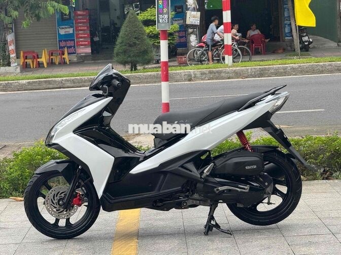 Honda Air Blade 2014 Trắng đen