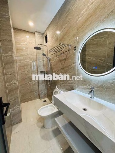 Căn hộ 2 chỗ ngủ 40m2 ban công ngay Đặng Thuỳ Trâm gần Văn Lang CS3