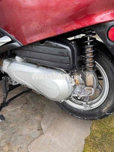 Honda Lead 110 FI màu Đỏ