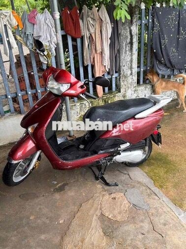Honda Lead 110 FI màu Đỏ
