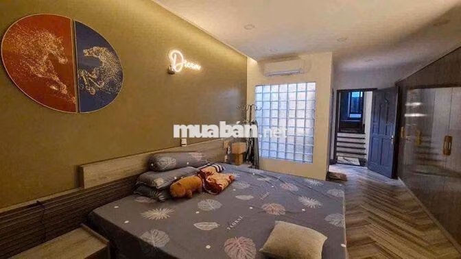 cho thuê nhà 1/ đường số 19 (4x20) lửng , 4 lầu , 7pn , 7wc thang máy