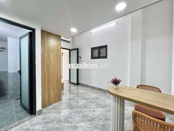 DUPLEX NHÀ MỚI XÂY_THANG MÁY_GIỜ TỰ DO | FULL NỘI THẤT Q3 GẦN BỜ KÈ
