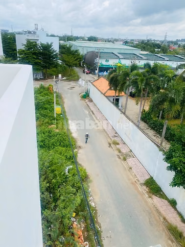 💥 6.2 tỷ, Đường Nguyễn Xiển, Q9, 59m², 1 trệt 2 lầu ST, 4 PN, 6 wc