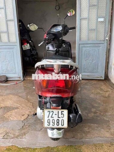 Honda Lead 110 FI màu Đỏ