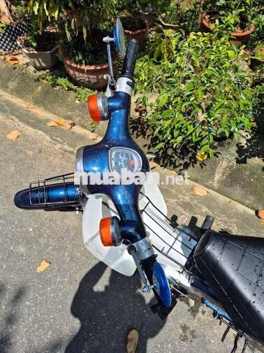 Honda Super Cub Xanh