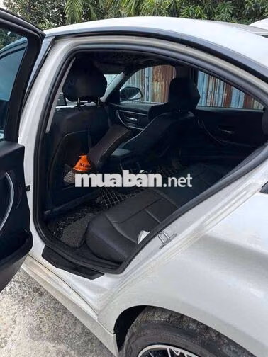 BMW 320i 2012 Trắng chính chủ