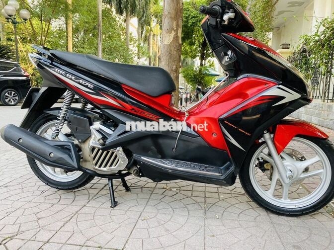 Honda Air Blade 125 2015 Đỏ đen bao mới nguyên bản