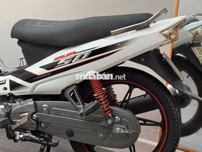Sirius 50cc 2024 Trắng Bánh Mâm