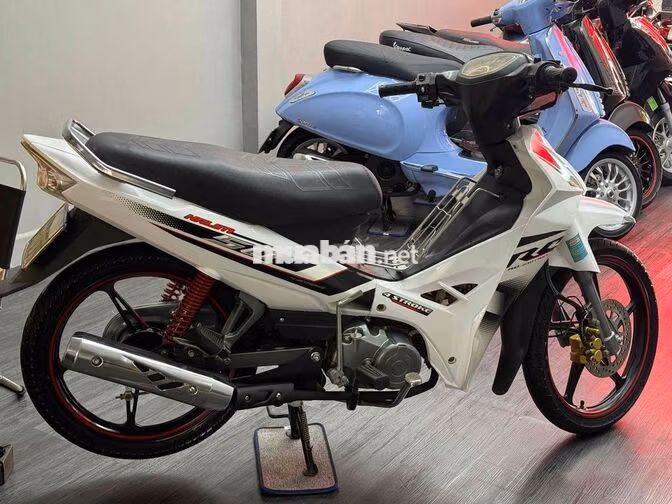 Sirius 50cc 2024 Trắng Bánh Mâm