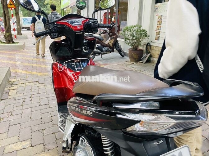 Honda Air Blade 125 2015 Đỏ đen bao mới nguyên bản