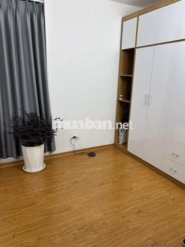 Chính chủ bán nhà 33m2 gồm 5t 3n full nội thất ở Miêu Nha, Xuân Phương