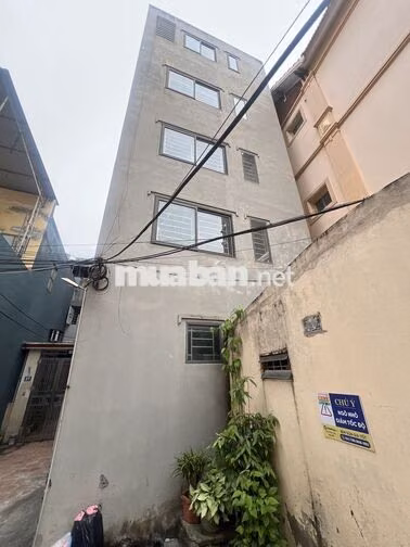 Chính chủ bán nhà 33m2 gồm 5t 3n full nội thất ở Miêu Nha, Xuân Phương