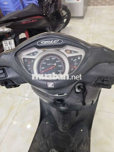 Honda Lead 2011 đá chống tắt máy,máy êm 
