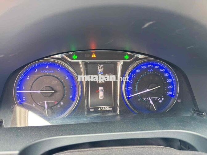 Toyota Camry 2.5Q 2018 Đen 48.000 km