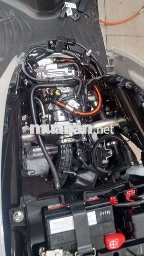 Honda SHi ABS 2026 Trắng 400km