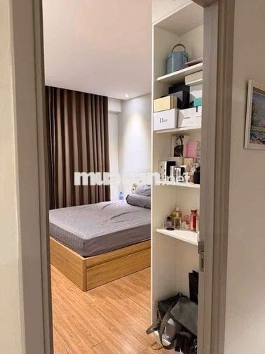 CẦN SANG LẠI CC GOLDVIEW QUẬN 4 - 16.5tr - HỢP ĐỒNG CÒN 1 NĂM