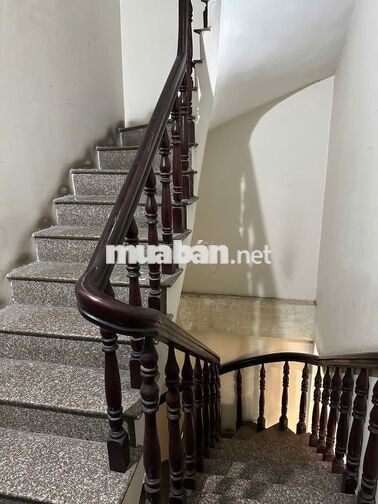 CHO THUÊ NHÀ ĐƯỜNG LÊ LIỄU 4 x 12 M ĐÚC 1 TRỆT, 2 LẦU : 4 PN, 3 Wc 