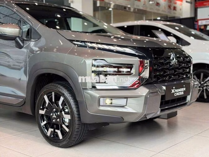 Xpander Cross 2026 giảm 150% thuế trước bạ