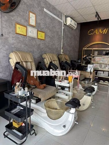 Sang tiệm nails cho thuê 6tr sang 70tr