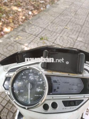Yamaha Nouvo FI 125 Trắng, Đỏ Việt Nam