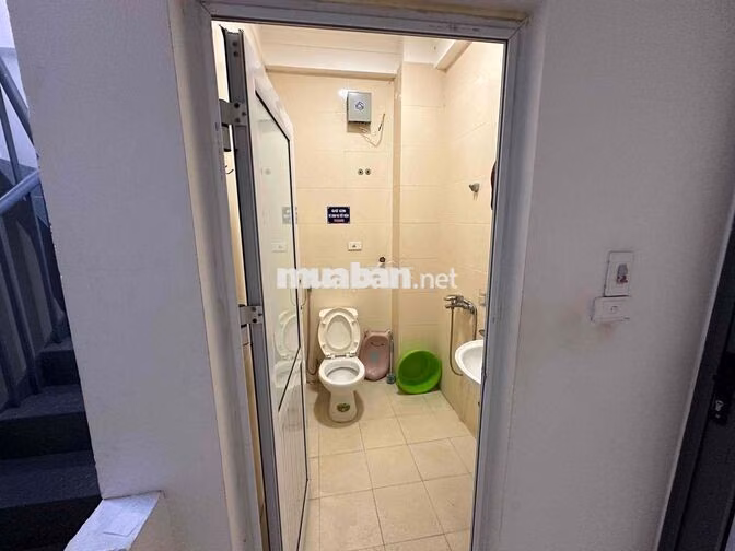 Cho thuê nhà 5 tầng full tiện ích mặt phố mỗ lao hà đông