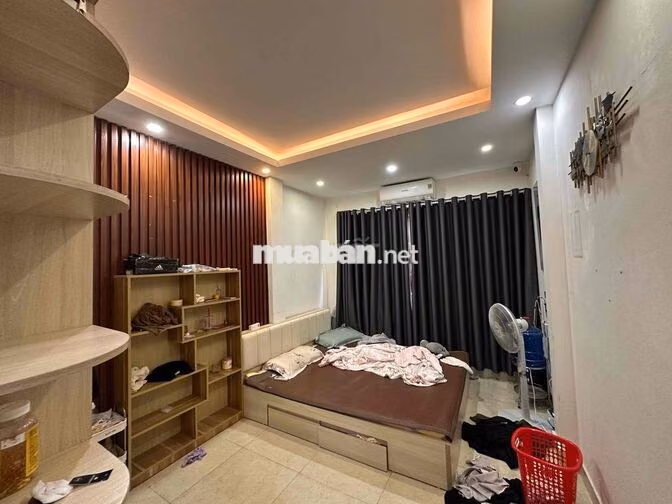 Cho thuê nhà 5 tầng full tiện ích mặt phố mỗ lao hà đông