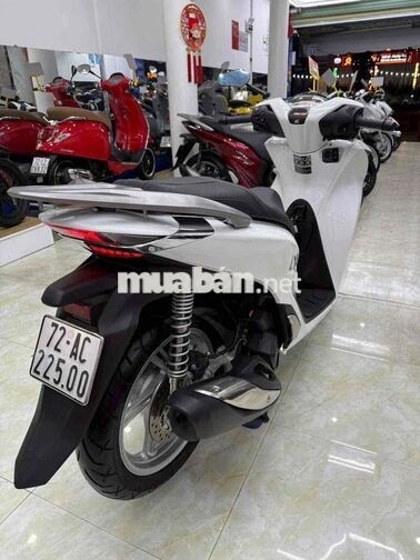 Honda SH 125 CBS 2024 Trắng