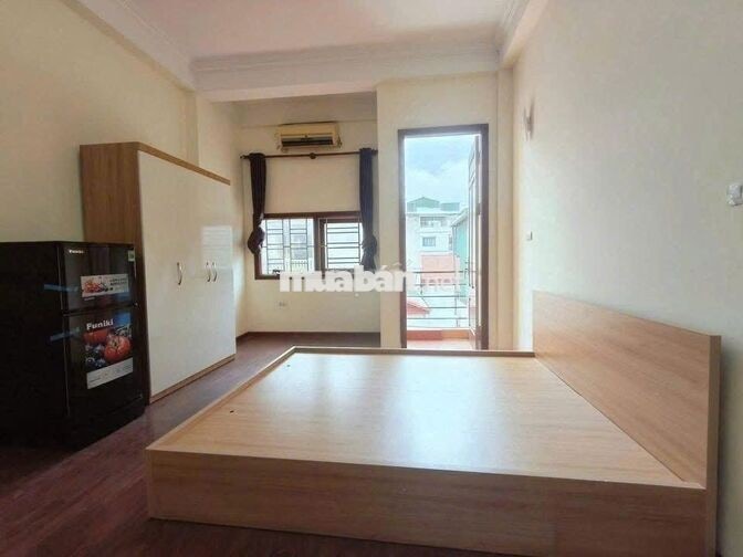  phòng 190 Nguyễn trãi cạnh Đh Nhân Văn, Royacity ( thông chính kinh )
