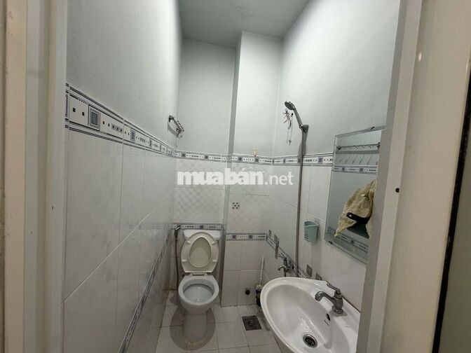 Phòng trọ 12m2 Phú Nhuận - Cầm Bá Thước