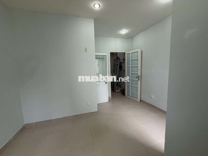Phòng trọ 12m2 Phú Nhuận - Cầm Bá Thước