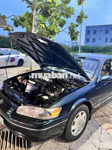 Toyota Camry CE Mỹ