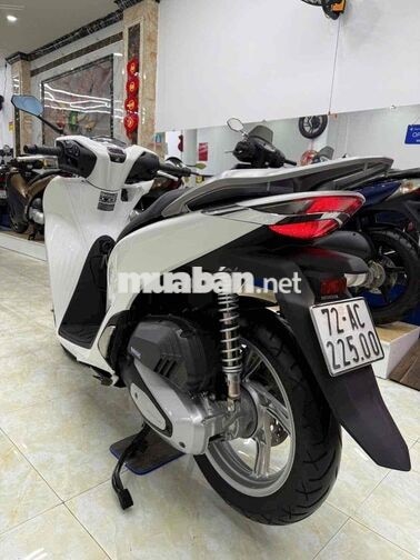 Honda SH 125 CBS 2024 Trắng