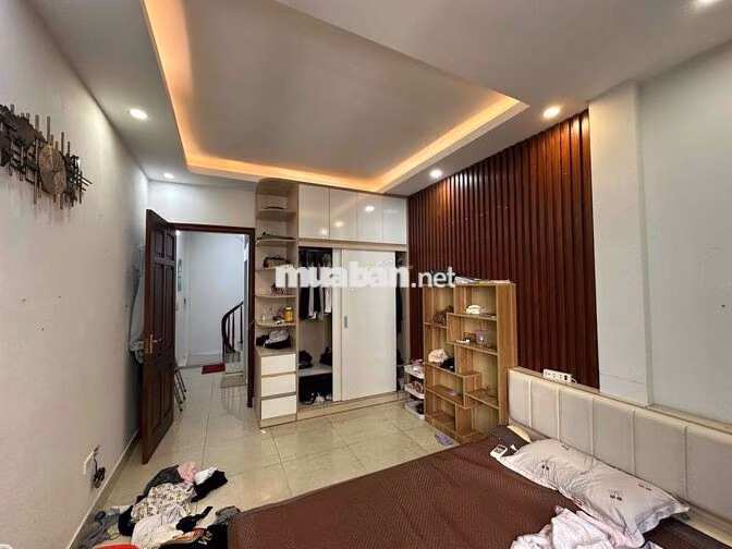 Cho thuê nhà 5 tầng full tiện ích mặt phố mỗ lao hà đông