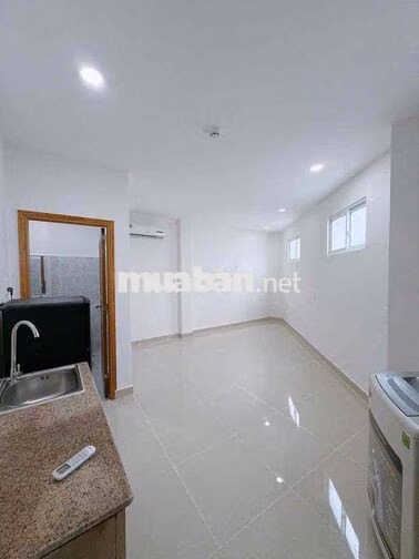 Nhà Quận 4 - Căn Hộ Dịch Vụ - Đường Xóm Chiếu