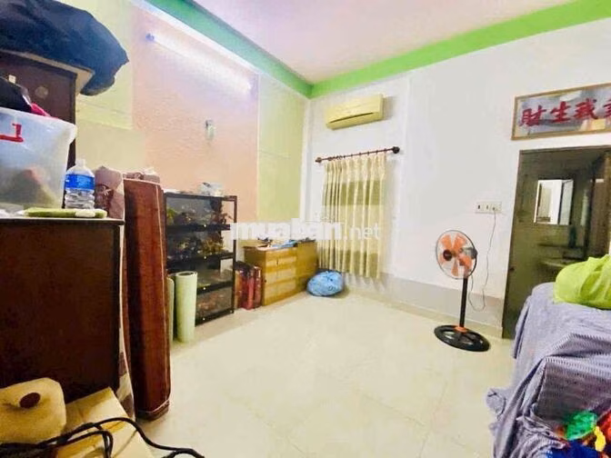cần bán gấp…nhà ở chính chủ, khu vực an ninh. hẻm xe tải…
