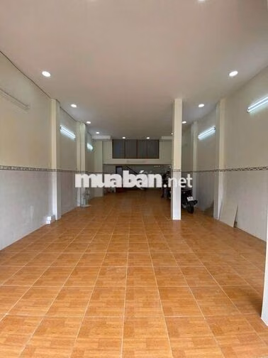 Nhà mặt tiền đường Trường Chinh, hợp đồng lâu dài mọi ngành nghề