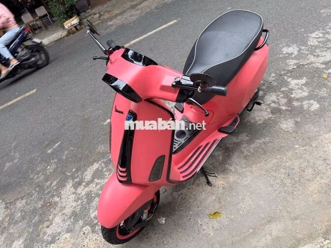 Piaggio Vespa Sprint 2024 Hồng đen 7000km