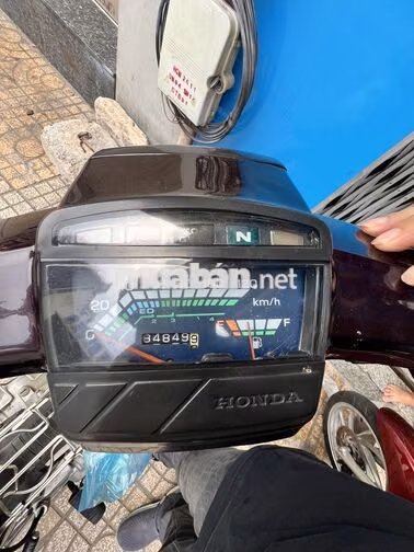 Honda Dream Thái Nâu, Trắng