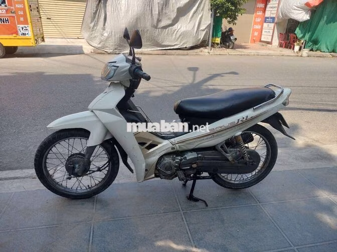 Yamaha Sirius Trắng Xe số