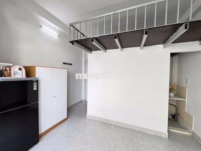 🏡 Cho thuê gác lửng ban công full nội thất chỉ 4 🍠 3