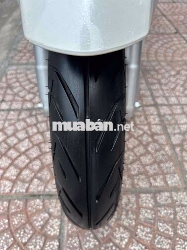 SH 160i ABS 2024 Trắng Đen 4.273 km BSTP Chính Chủ